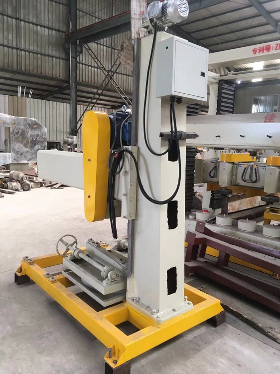 Hand type cutting machine